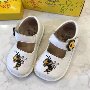 Georgia Tech Girls Shoes- size 5